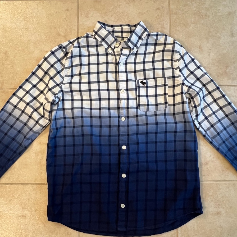 Boys 15/16 Abercrombie & Fitch Kids Ombre Dress Shirt - Picture 2 of 5